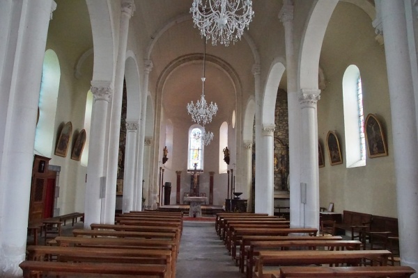 Photo Saint-Genès-Champespe - église Saint Gênes