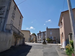 Photo paysage et monuments, Saint-Georges-sur-Allier - le Village