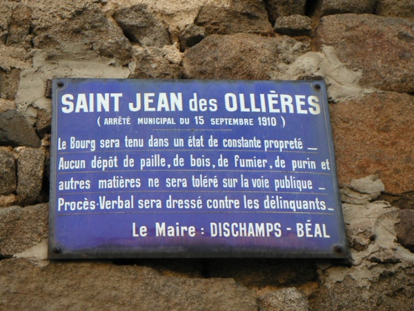 Photo Saint-Jean-des-Ollières - Plaque dans st jean des ollieres