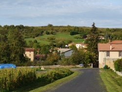 Photo paysage et monuments, Saint-Martin-des-Plains - Le Village