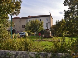 Photo paysage et monuments, Saint-Martin-des-Plains - La Mairie