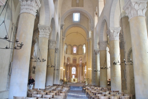 Photo Saint-Nectaire - basilique Saint Necaire