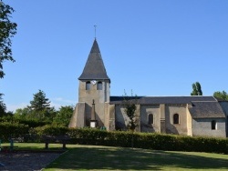 Photo paysage et monuments, Saint-Priest-Bramefant - église St Priest