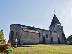 Photo paysage et monuments, Saint-Priest-Bramefant - église St Priest