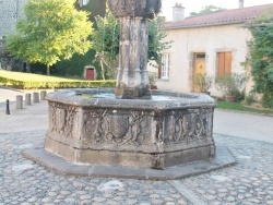 Photo paysage et monuments, Saint-Saturnin - la fontaine