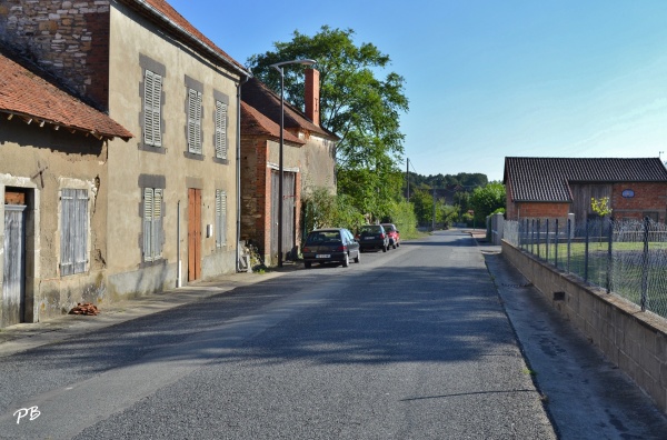 Photo Saint-Sylvestre-Pragoulin - Le Village