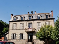 Photo paysage et monuments, Thuret - La Mairie