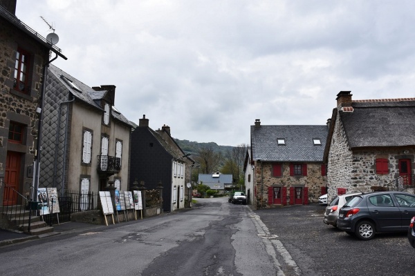 Photo Valbeleix - le Village