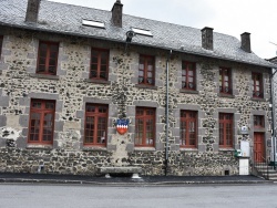 Photo paysage et monuments, Valbeleix - la Mairie