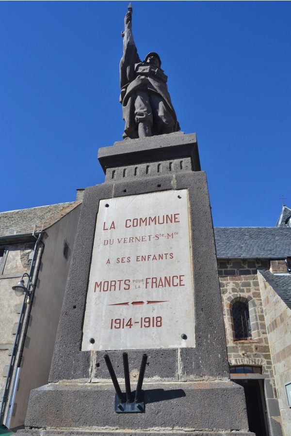 Photo Le Vernet-Sainte-Marguerite - le monument aux morts