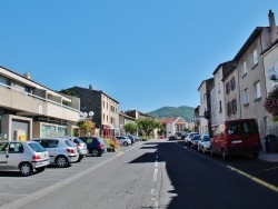 Photo paysage et monuments, Vic-le-Comte - La Ville