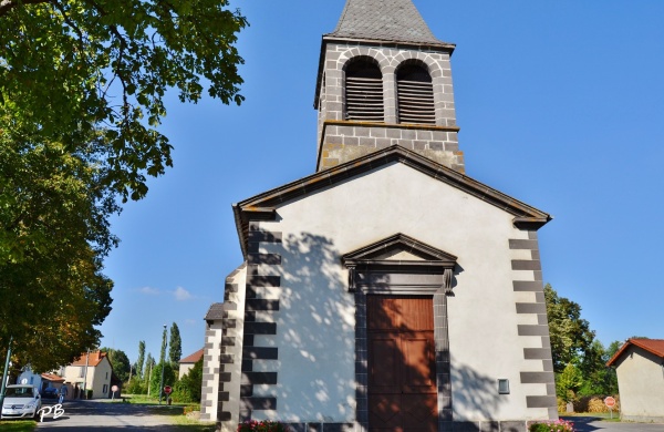 Photo Villeneuve-les-Cerfs - L'église