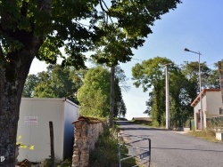 Photo paysage et monuments, Villeneuve-les-Cerfs - Le Village