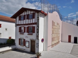 Photo paysage et monuments, Ahetze - la Mairie