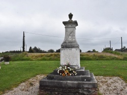 Photo paysage et monuments, Coublucq - le monument aux morts