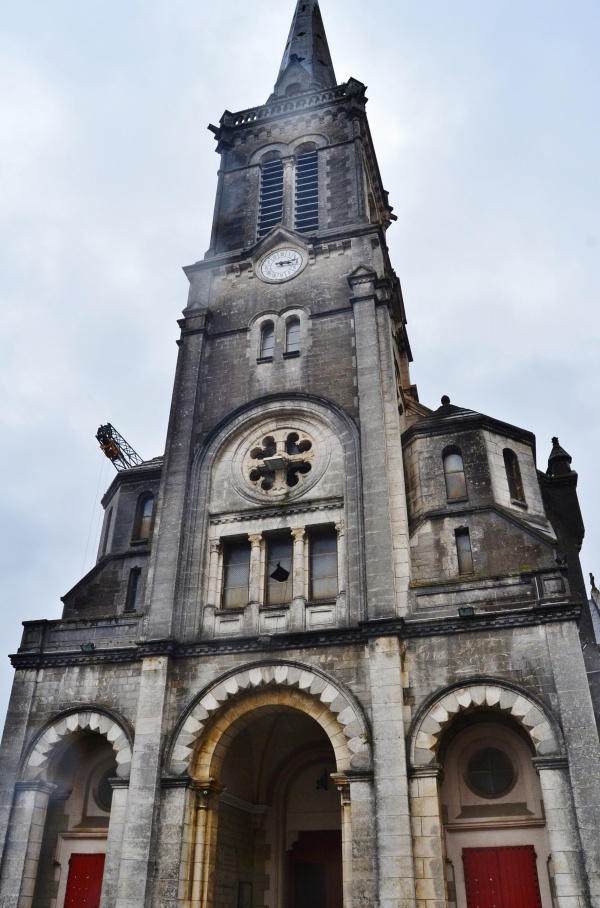 Photo Hasparren - église St Jean-Baptiste