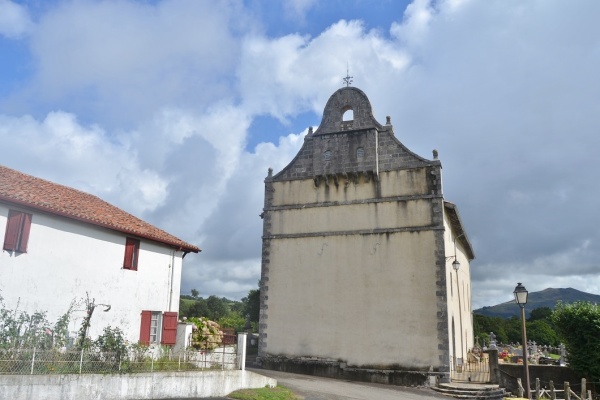 Photo Mendionde - église Saint Cyprien