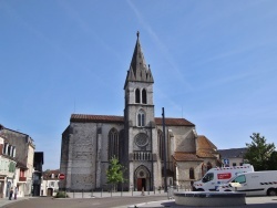 Photo paysage et monuments, Orthez - église Saint Pierre