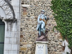 Photo paysage et monuments, Saint-Dos - le monument aux morts