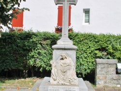 Photo paysage et monuments, Saint-Pée-sur-Nivelle - la croix