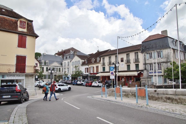 Photo Salies-de-Béarn - la commune