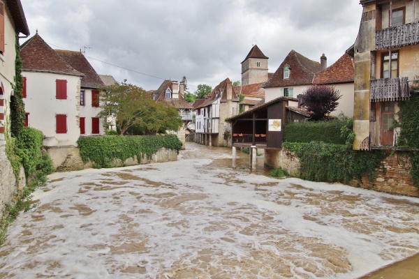 Photo Salies-de-Béarn - la commune