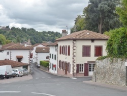 Photo paysage et monuments, Uhart-Cize - la commune