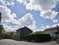 Photo paysage et monuments, Montégut - le Village