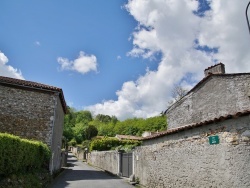 Photo paysage et monuments, Montégut - le Village
