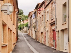 Photo paysage et monuments, Corbère-les-Cabanes - le village