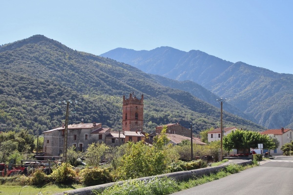 Photo Estoher - le village