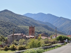 Photo paysage et monuments, Estoher - le village