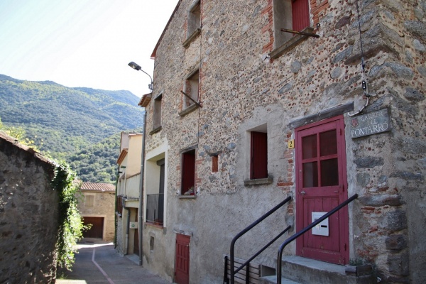 Photo Estoher - le village