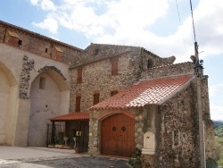 Photo paysage et monuments, Latour-de-France - le village