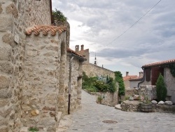 Photo paysage et monuments, Montalba-le-Château - le village