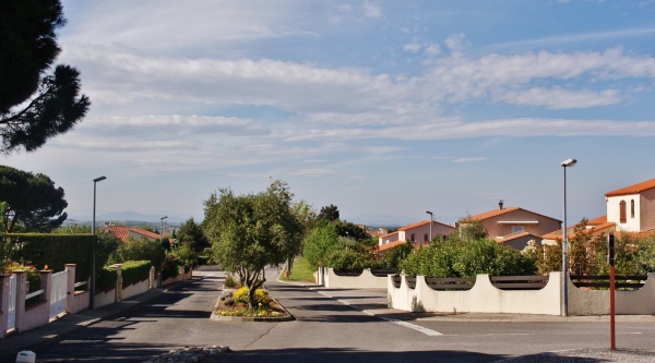 Photo Montesquieu-des-Albères - La Commune