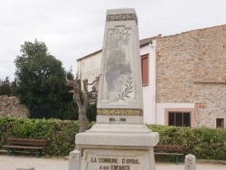 Photo paysage et monuments, Opoul-Périllos - le monument aux morts
