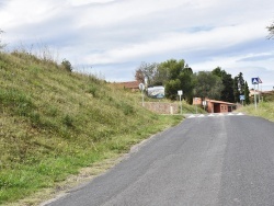 Photo paysage et monuments, Sainte-Colombe-de-la-Commanderie - le village