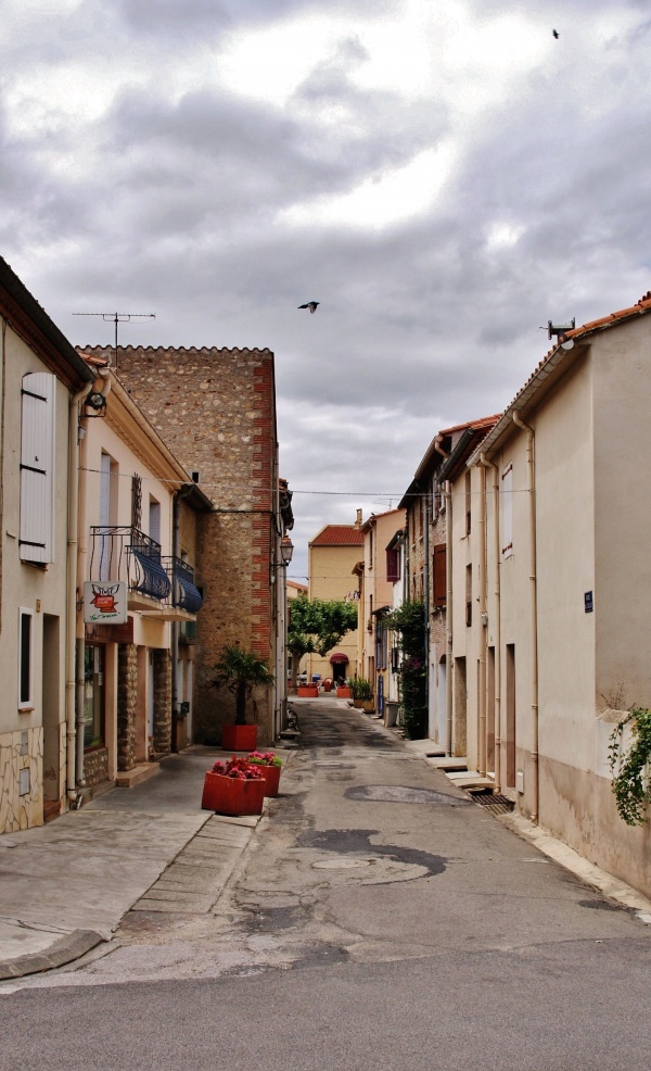 Photo Saint-Génis-des-Fontaines - Le Village