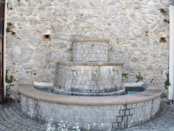 Photo paysage et monuments, Le Tech - la fontaine