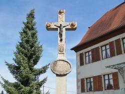 Photo paysage et monuments, Bartenheim - croix