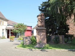 Photo paysage et monuments, Bennwihr - Monuments Aux Morts