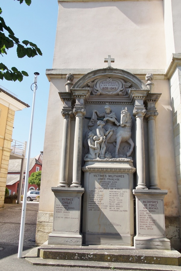 Photo Carspach - le monument aux morts