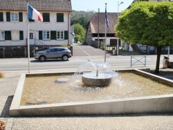 Photo paysage et monuments, Carspach - la fontaine