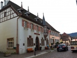 Photo paysage et monuments, Eguisheim - Eguisheim-Hôtel de ville.