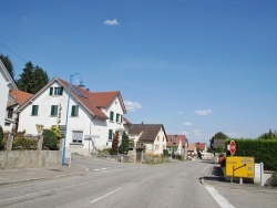 Photo paysage et monuments, Folgensbourg - le village