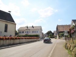 Photo paysage et monuments, Folgensbourg - le village