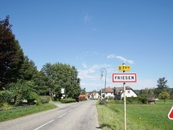 Photo paysage et monuments, Friesen - le village