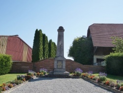 Photo paysage et monuments, Friesen - le village