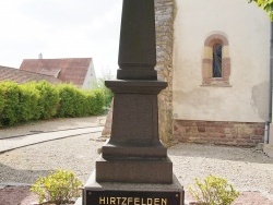 Photo paysage et monuments, Hirtzfelden - le monument aux morts